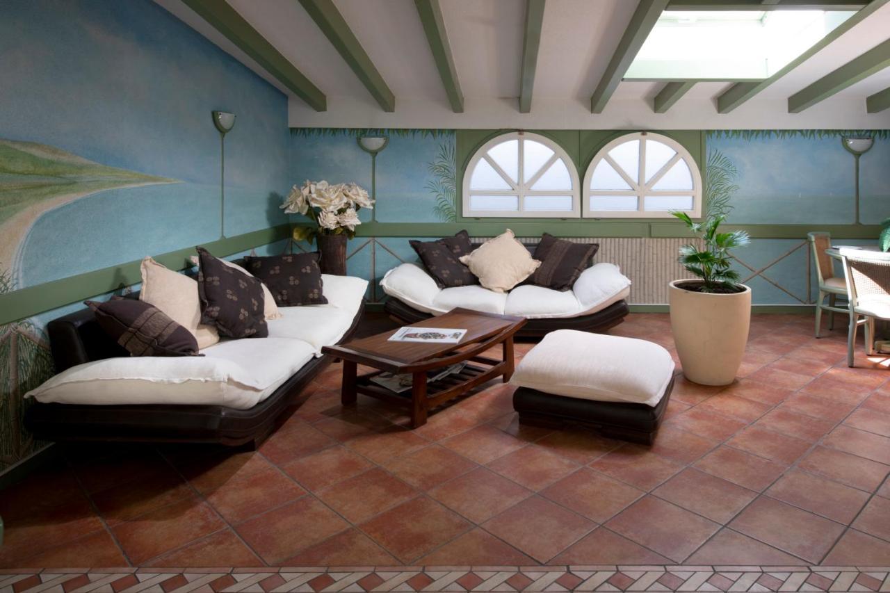 וילנב Hotel Du Port מראה חיצוני תמונה