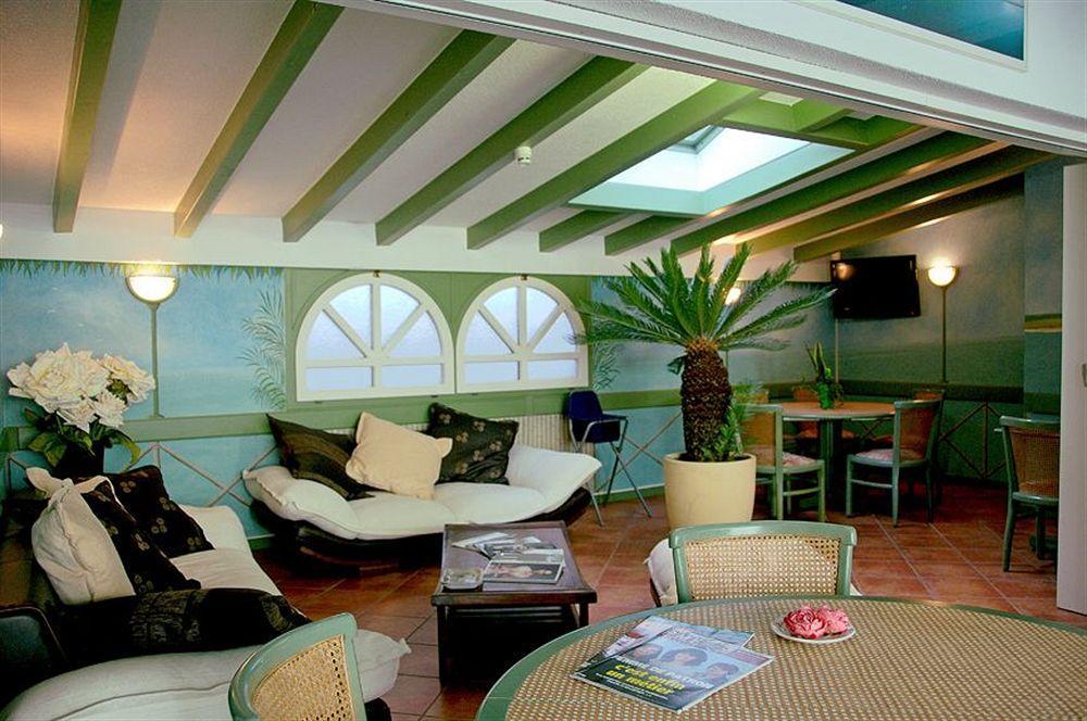 וילנב Hotel Du Port מראה חיצוני תמונה