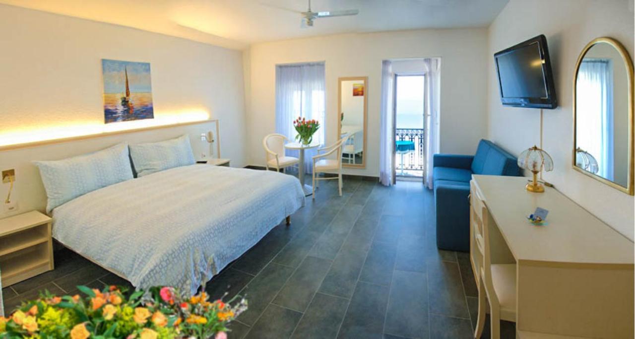 וילנב Hotel Du Port מראה חיצוני תמונה